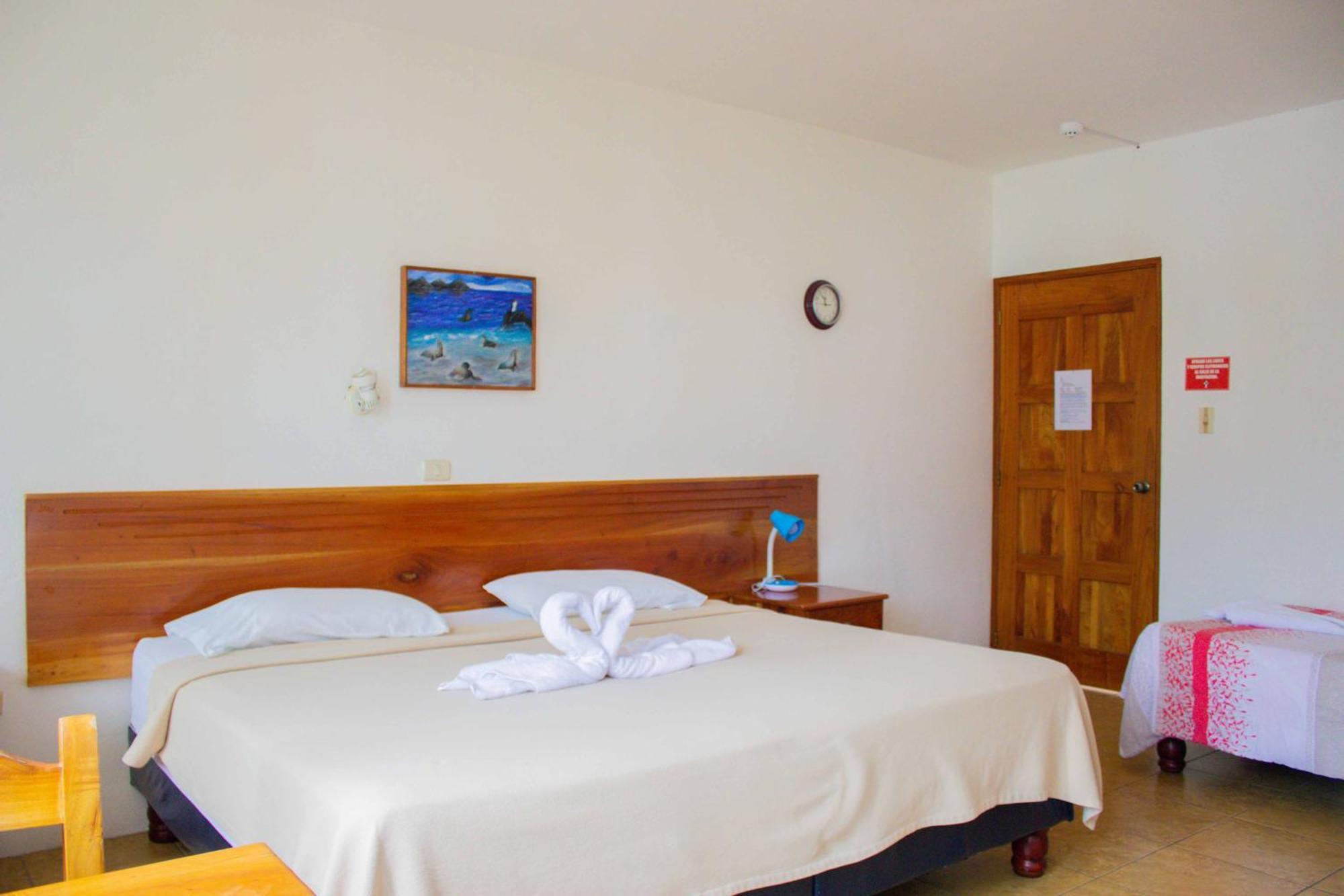 Galapagos Verde Azul Пуерто Айора Екстериор снимка